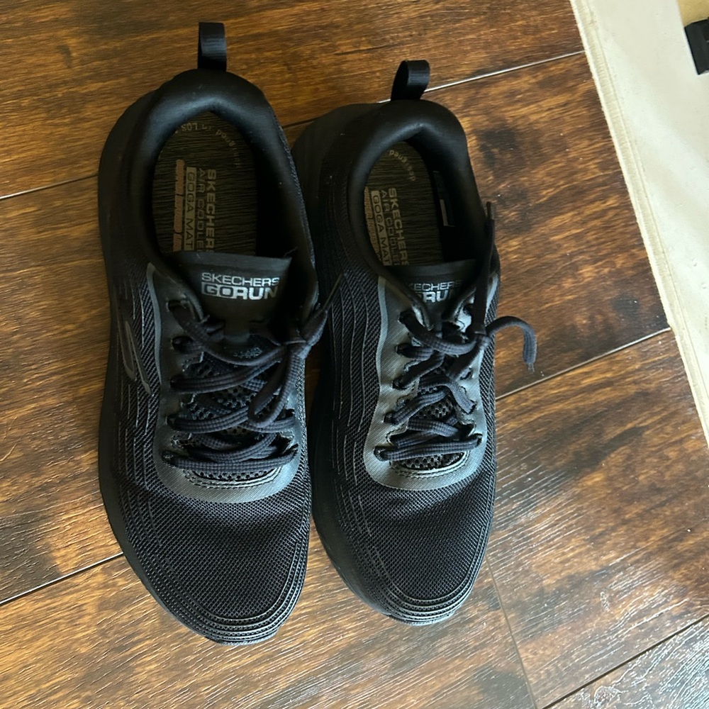 Sketchers GORUN